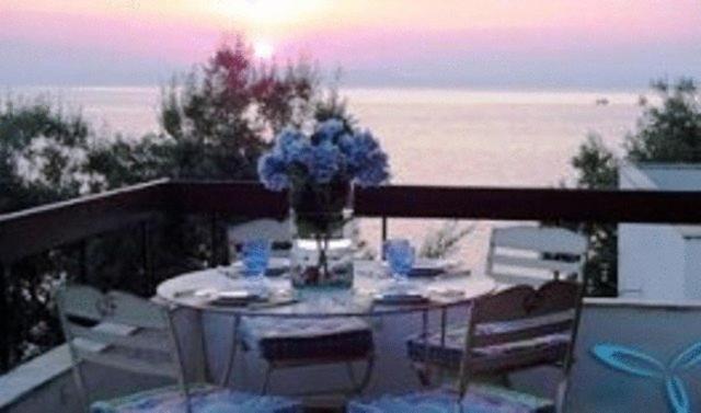 Sea Front Apartment Milina Luaran gambar